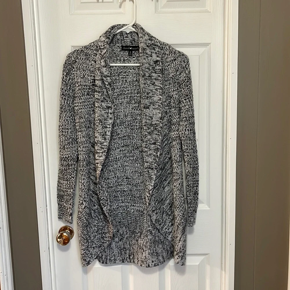 Cardigan - Picture 1 of 1
